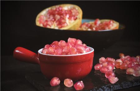 孕妇吃石榴不吐籽会便秘吗