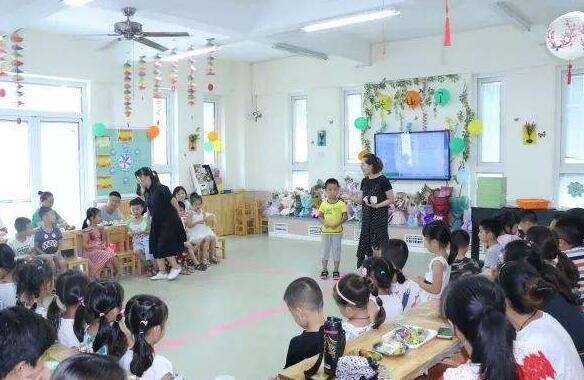 幼儿园大班社会微笑教案