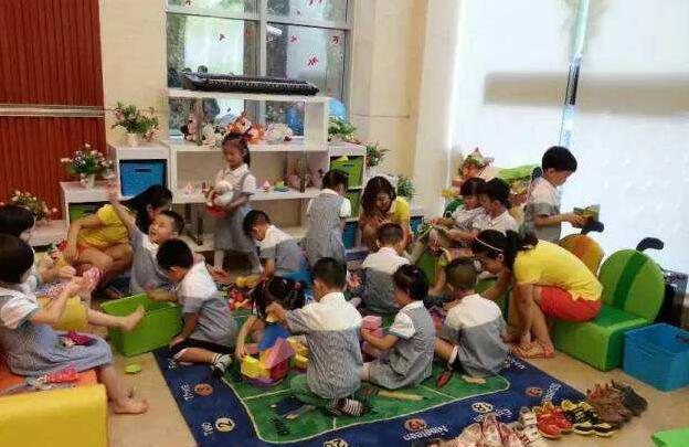 小班科学玩泡泡教案