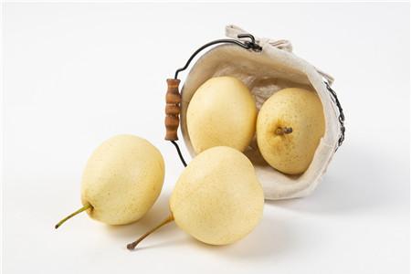 梨生吃还是煮熟吃止咳