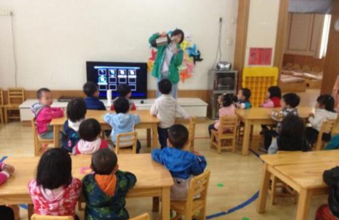 中班水宝宝搬新家教案