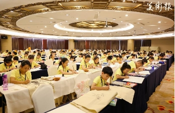 宝菲凡携手美术报，与孩子们共绘“我眼中的家乡”