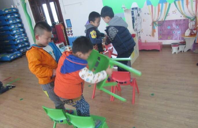 幼儿园中班小猪生病了教案