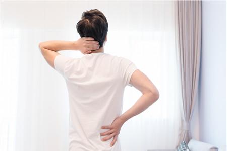 落枕后的正确睡姿图片 落枕后睡觉要什么姿势