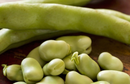 哺乳期吃什么补钙对宝宝好？正确补钙方能受益！