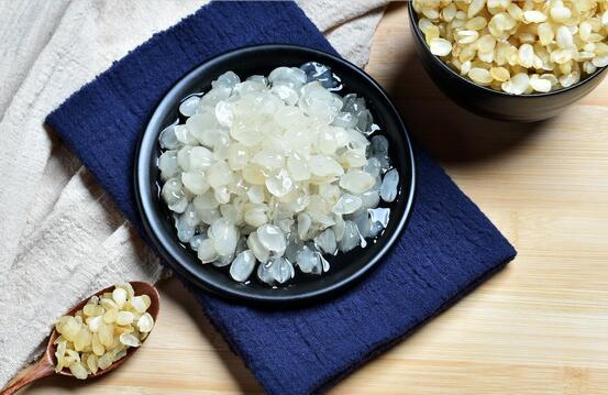 宫寒可以吃雪莲子吗