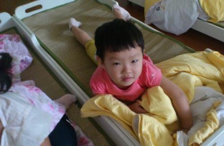 小班良好的睡眠习惯教案
