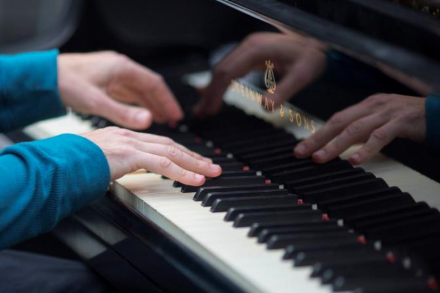 钢琴考级业余和专业有什么区别
