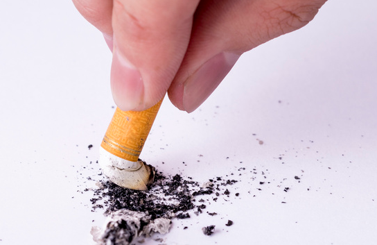 人流后抽烟对子宫恢复有影响吗