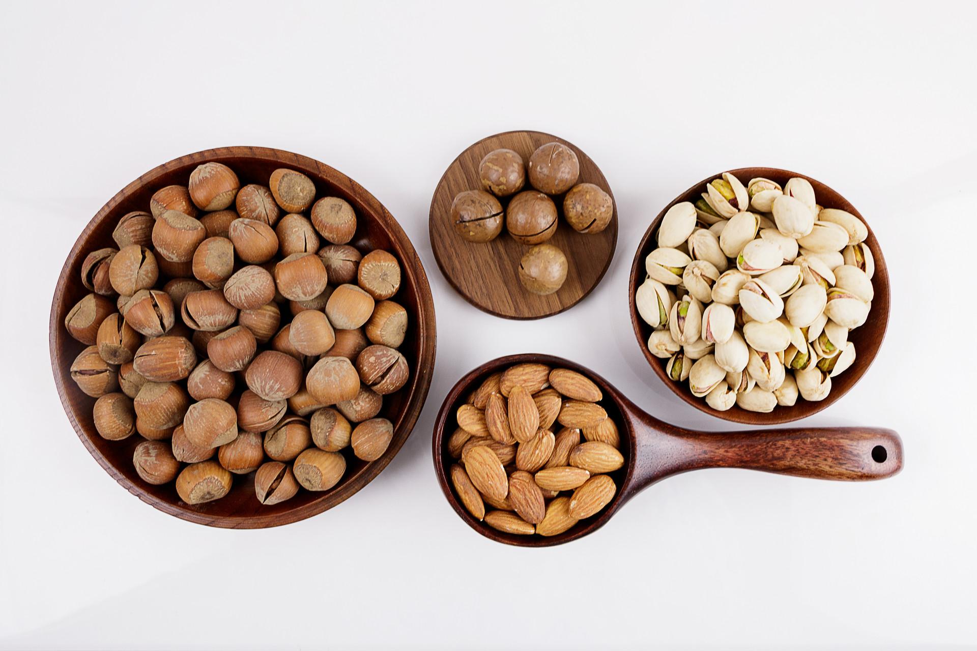 榛子和松子的区别