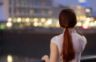 女人有狐臭怎么办？女人有狐臭该怎么治疗