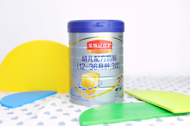 宝宝拉肚子吃什么食物？金领冠睿护奶粉增强体质