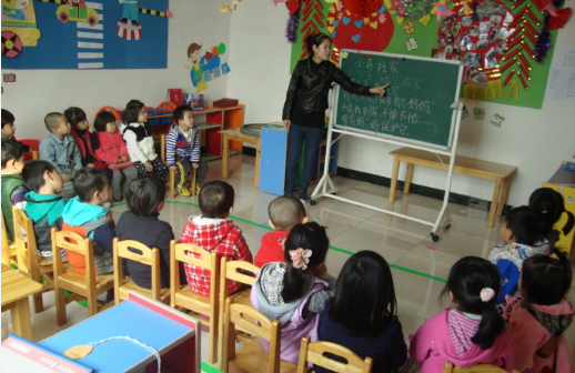 小班社会小鸟找家教案