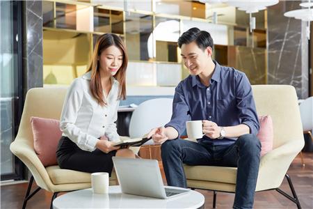 男领导想潜你的表现