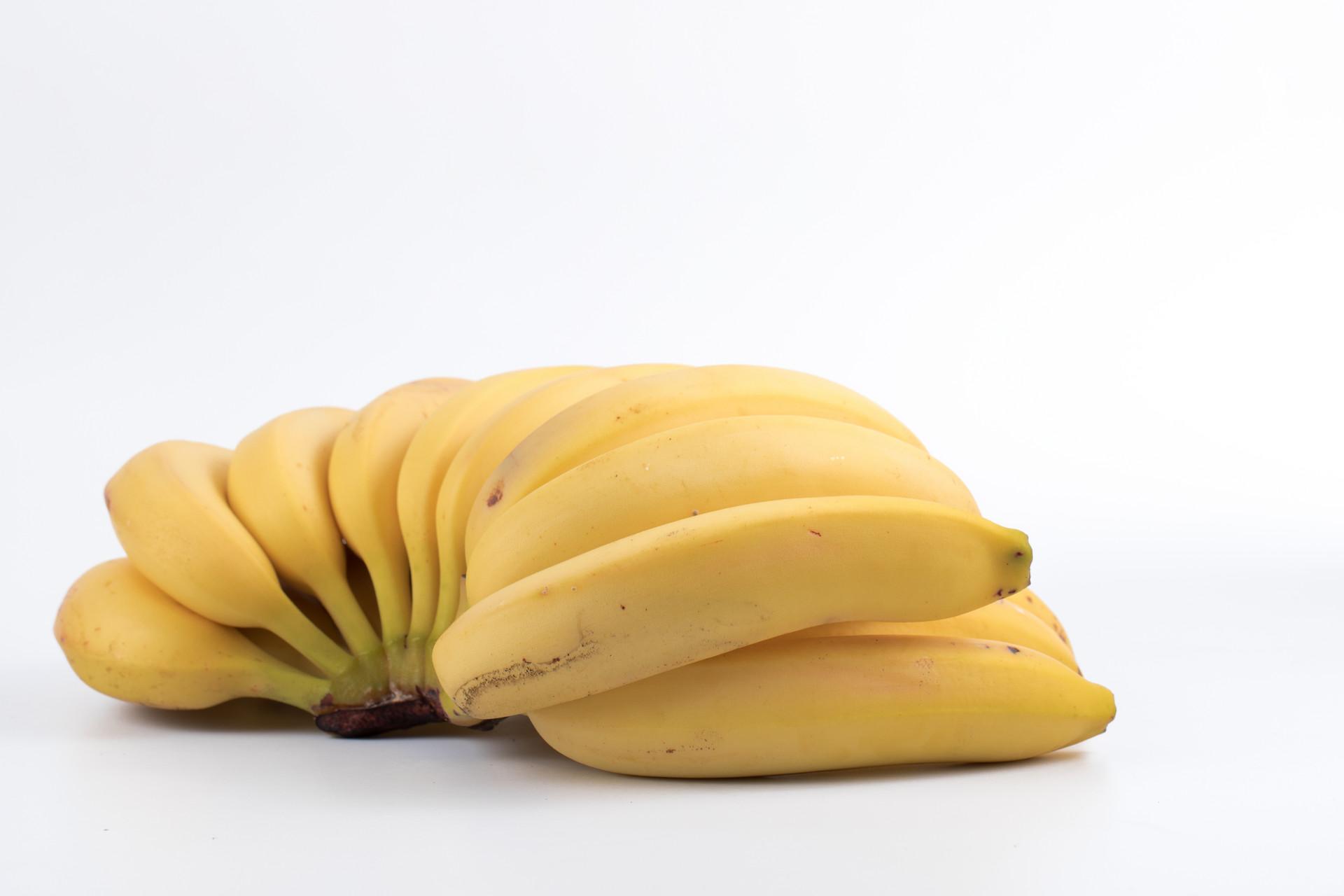 芭蕉能和菠萝一起吃吗