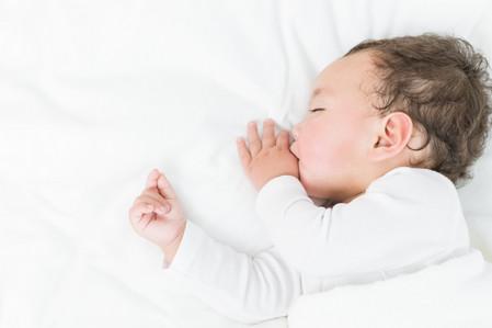 自闭症在婴儿时期能看出来吗