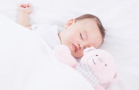 哄嬰兒睡覺的方法