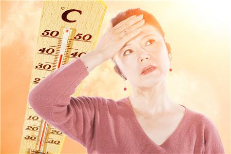 潮热一般发生在绝经前还是绝经后