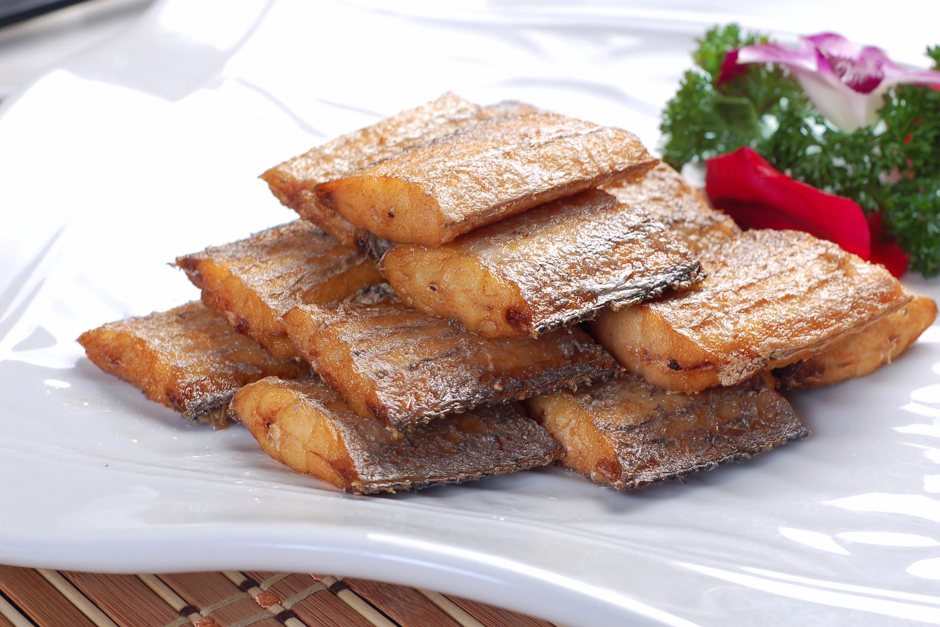 带鱼炸几分钟能熟