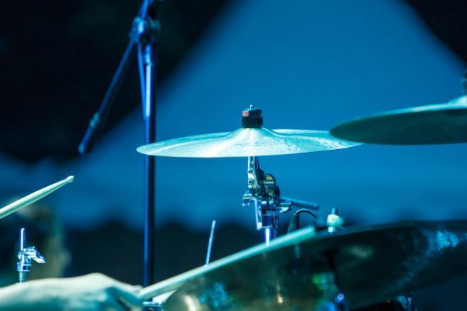 孩子学架子鼓的利与弊