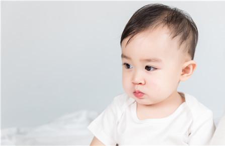 比较潮的男宝宝名字