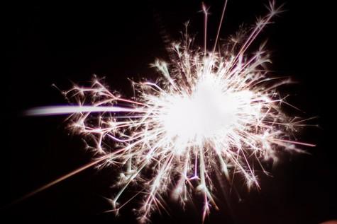 医用酒精喷在衣服上会着火吗 75%医用酒精会自燃吗