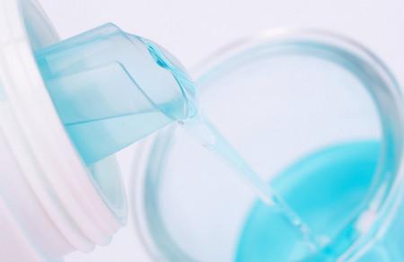 疫情期间如何使用酒精消毒