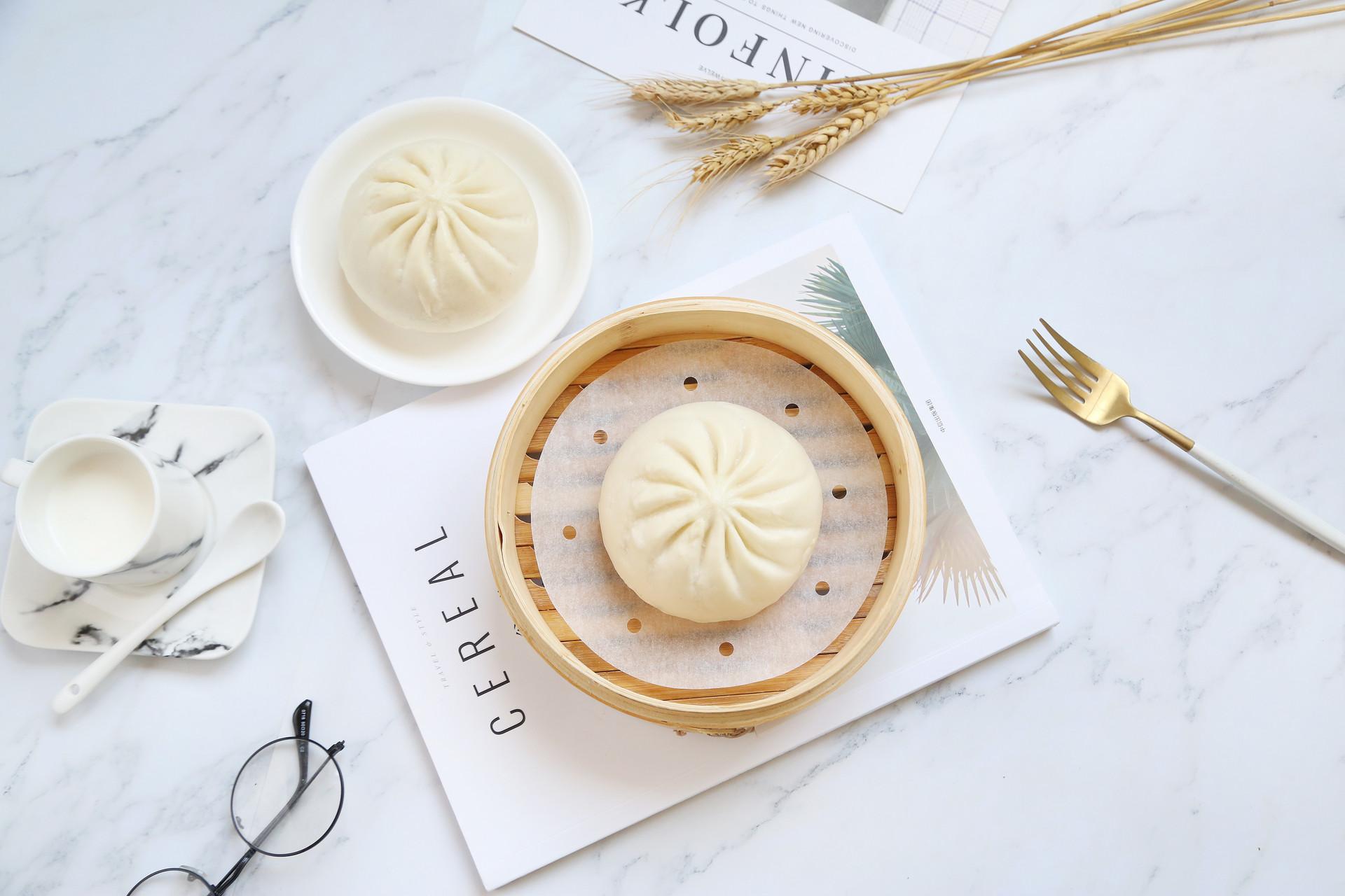 包子蒸出来怎么会发黄