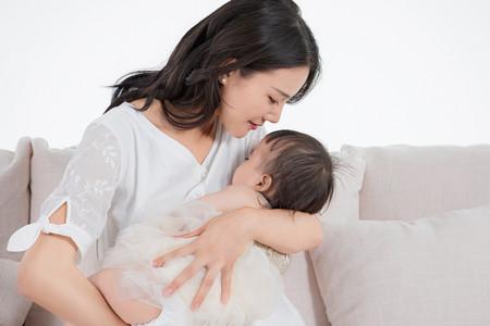 婴儿受惊吓睡不踏实怎么办