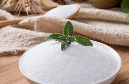 宝宝多大吃盐比较合适