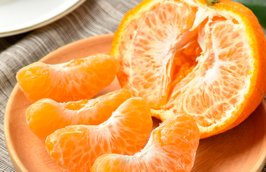 顺产后多久可以吃橘子