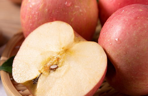 顺产后多久可以吃苹果 产后吃苹果有什么好处