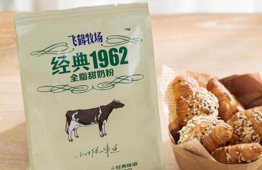 飞鹤牧场经典1962全脂甜奶粉价格是多少