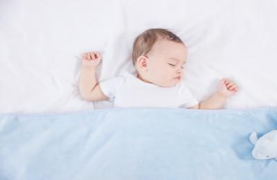 为什么宝宝睡觉会满头大汗？