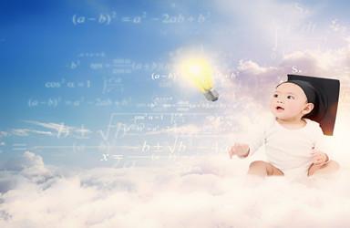 宝宝语言智能发展期在哪个阶段