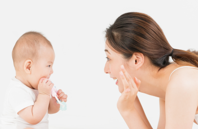 宝宝吐奶是什么原因
