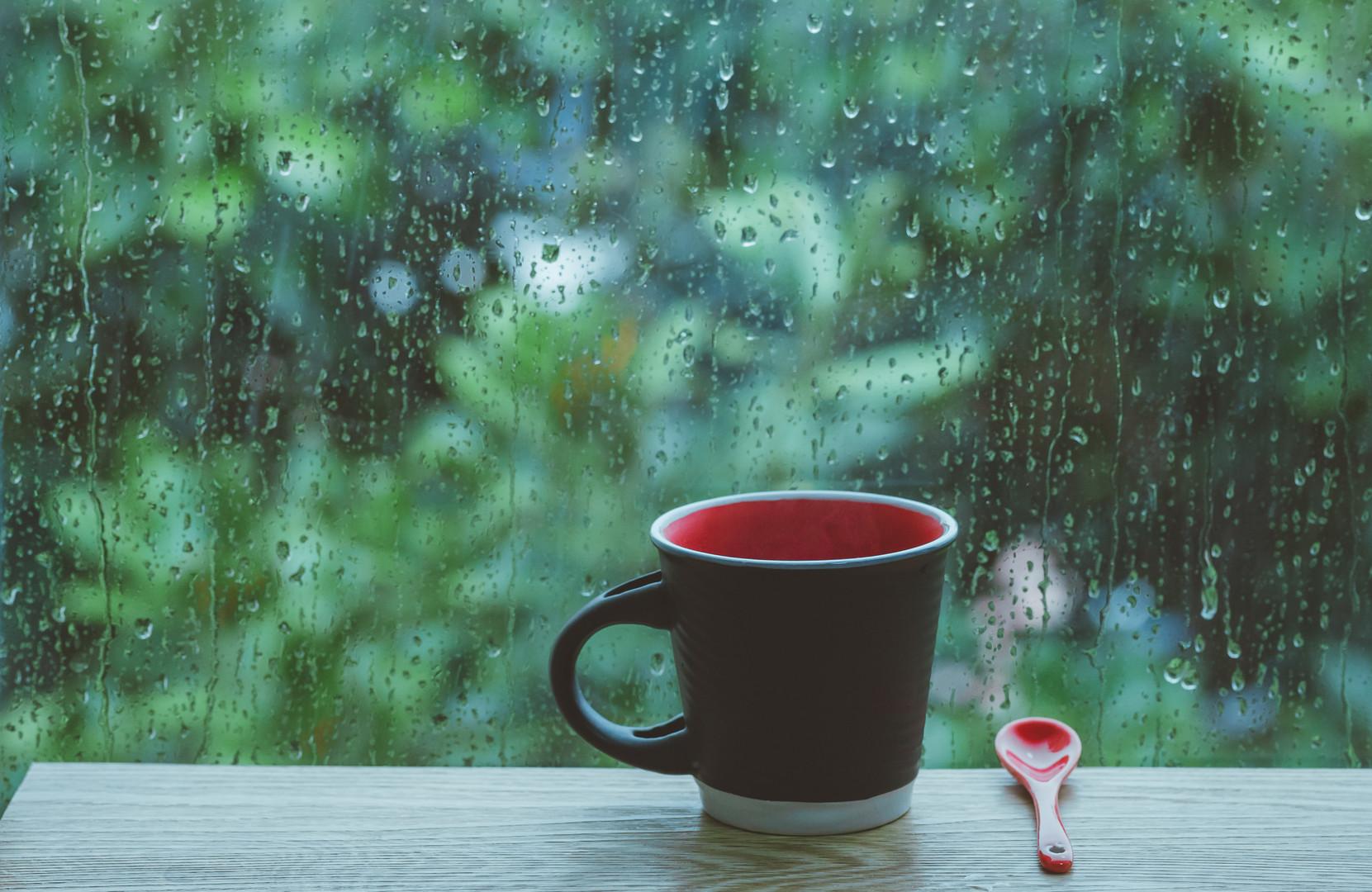 秋天雨水多冬天会更冷吗