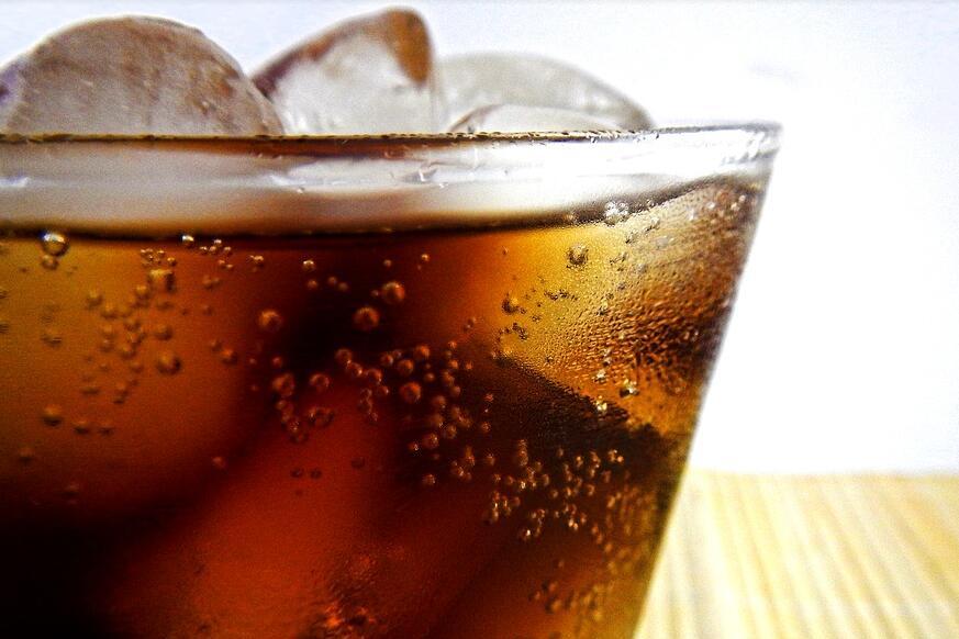 可乐开瓶后多久就不能喝了 可乐开瓶后放冰箱能放多久