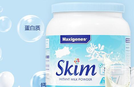 美可卓脱脂奶粉晚上可以喝吗