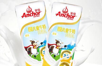 安佳高钙儿童牛奶可以给一岁的孩子喝吗