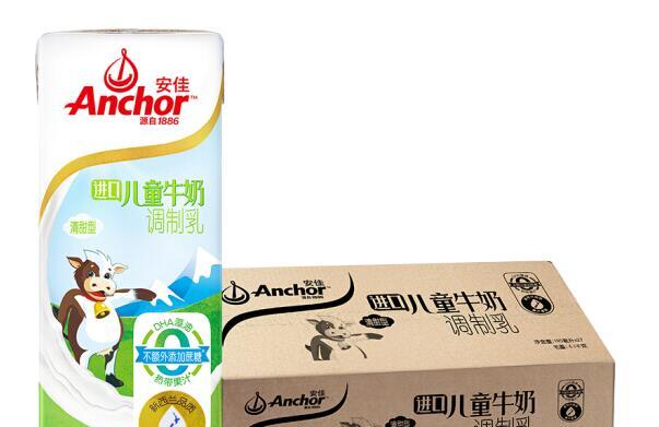 安佳儿童牛奶金装和清甜型区别