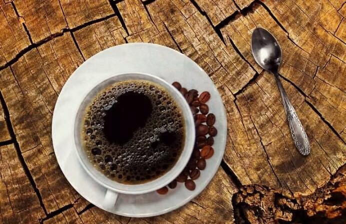 咖啡什么时候喝最提神 睡醒后的3-4小时才是喝咖啡的黄金时间