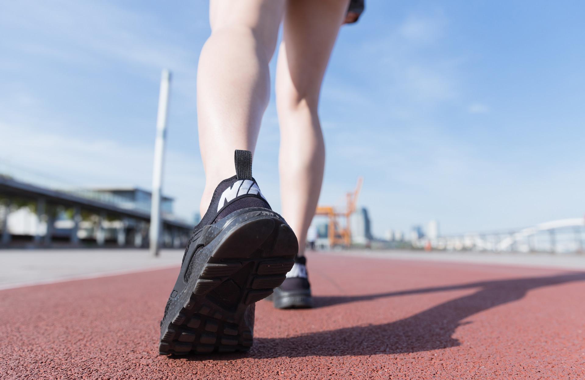 跑步如何调整呼吸 四个小技巧让你跑起来呼吸更顺畅
