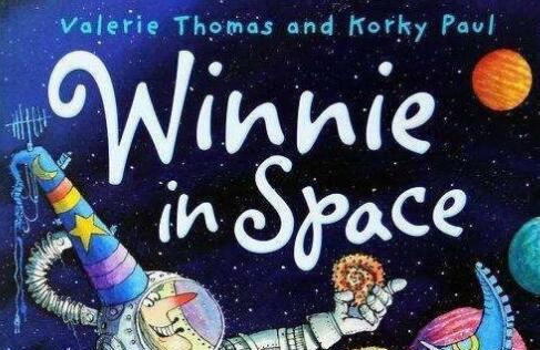 《Winnie In Space》中英双语绘本pdf资源免费下载