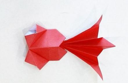 立体金鱼折纸图解