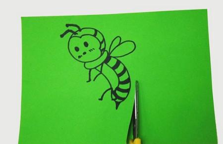 蜜蜂剪纸图案画法步骤