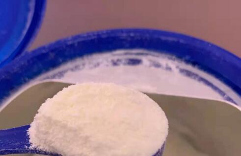 进口奶粉哪款好？接近母乳黄金配方标准的爱他美白金版别错过
