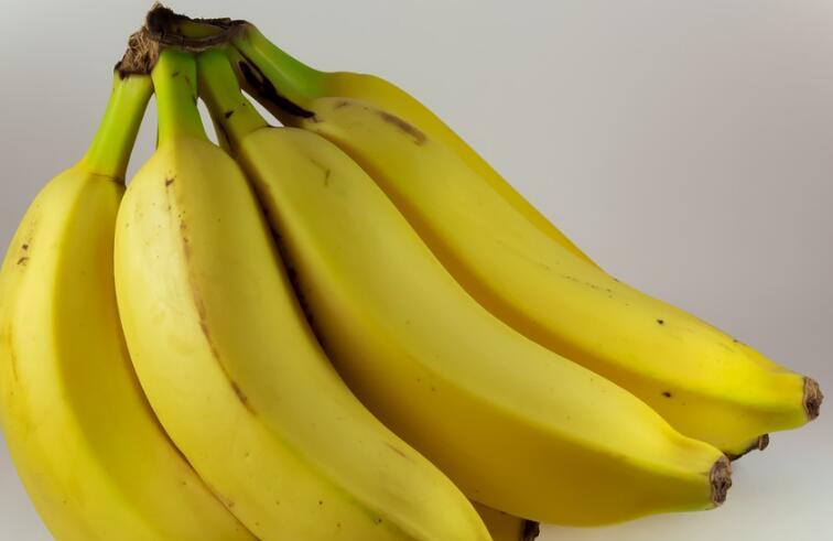 睡觉前吃香蕉有助于睡眠吗