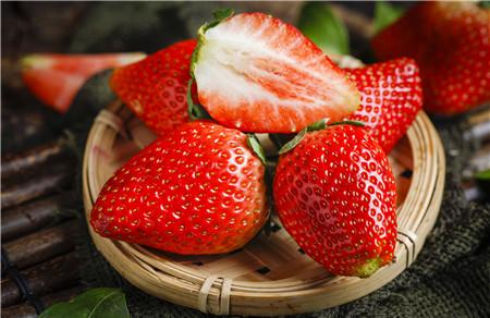 来月经可以吃草莓吗