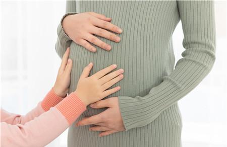 怎么做抚触胎教 孕妈要知道的让胎宝宝舒服运动的方法